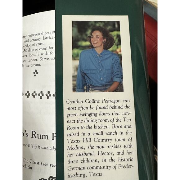 The Peachtree Tea Room Cookbook by Pedregon, Cynthia Collins (D) HCDJ - Picture 8 of 8